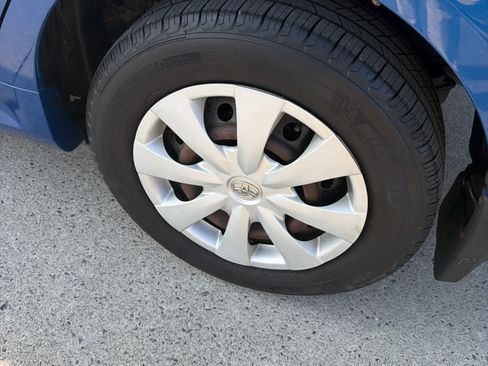 Used 2010 Toyota Corolla FWD image 9