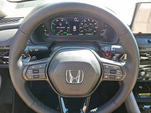 New 2025 Honda Accord EX-L image 9