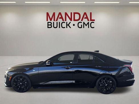 Used 2020 Cadillac CT4 Sport w/ Climate Package RWD image 9