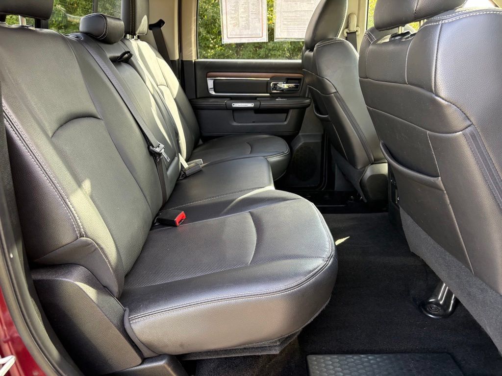 Used 2016 RAM 1500 Laramie w/ Convenience Group AWD/4WD image 41