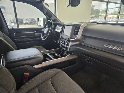 Used 2023 RAM 1500 Big Horn AWD/4WD image 12