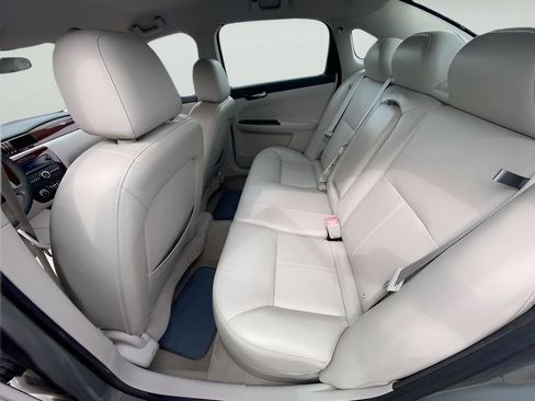 Used 2008 Chevrolet Impala LT FWD image 20