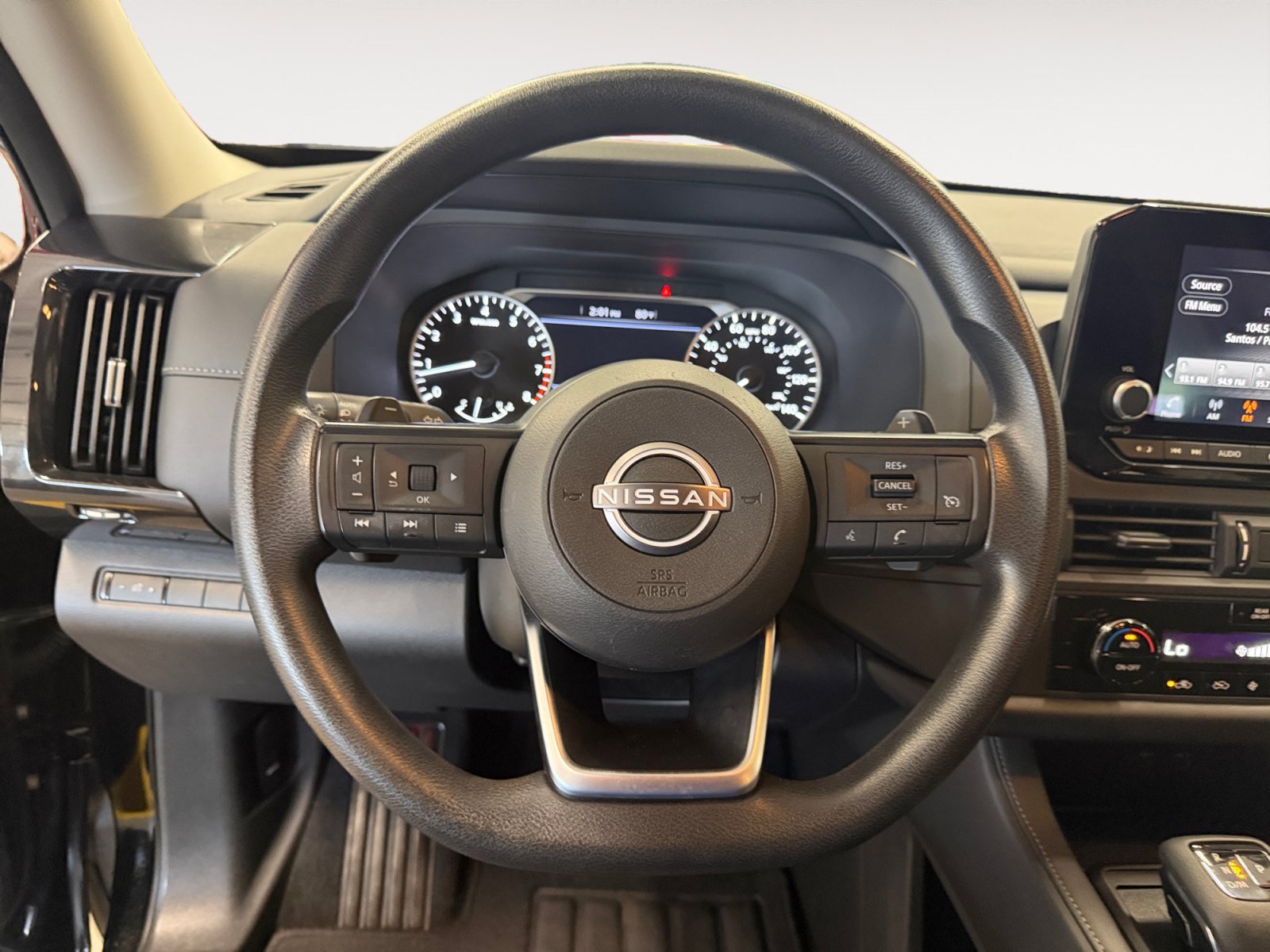 Used 2024 Nissan Pathfinder S FWD image 14