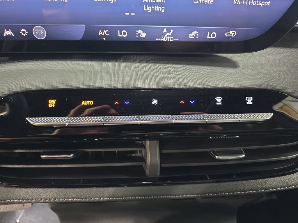 New 2026 Buick Enclave Sport Touring w/ Power Package AWD/4WD image 23