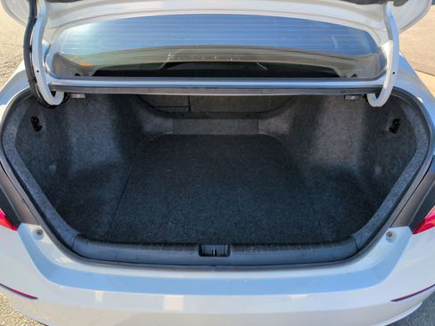 Used 2018 Honda Accord EX-L image 22