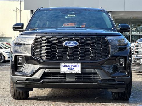 New 2026 Ford Explorer ST-Line w/ ST-Line Street Pack image 10