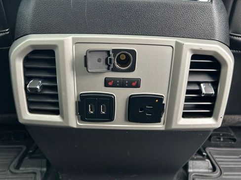 Used 2018 Ford F150 Lariat w/ Equipment Group 502A Luxury image 47