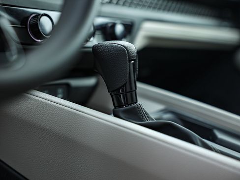 Used 2025 Honda Accord LX image 27