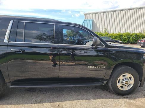 Used 2017 Chevrolet Suburban 3500 LS w/ Driver Alert Package AWD/4WD image 34