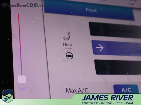 Used 2024 Jeep Grand Cherokee L Limited image 37