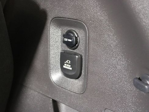 Used 2024 Kia Carnival SX FWD image 39