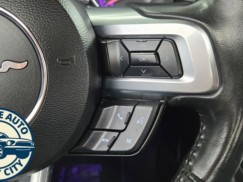 Used 2022 Ford Mustang Premium image 13