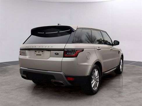 Used 2019 Land Rover Range Rover Sport SE image 5