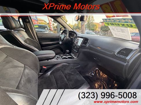 Used 2018 Jeep Grand Cherokee Trailhawk AWD/4WD image 34