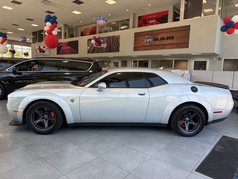 Used 2022 Dodge Challenger SRT Super Stock RWD image 8
