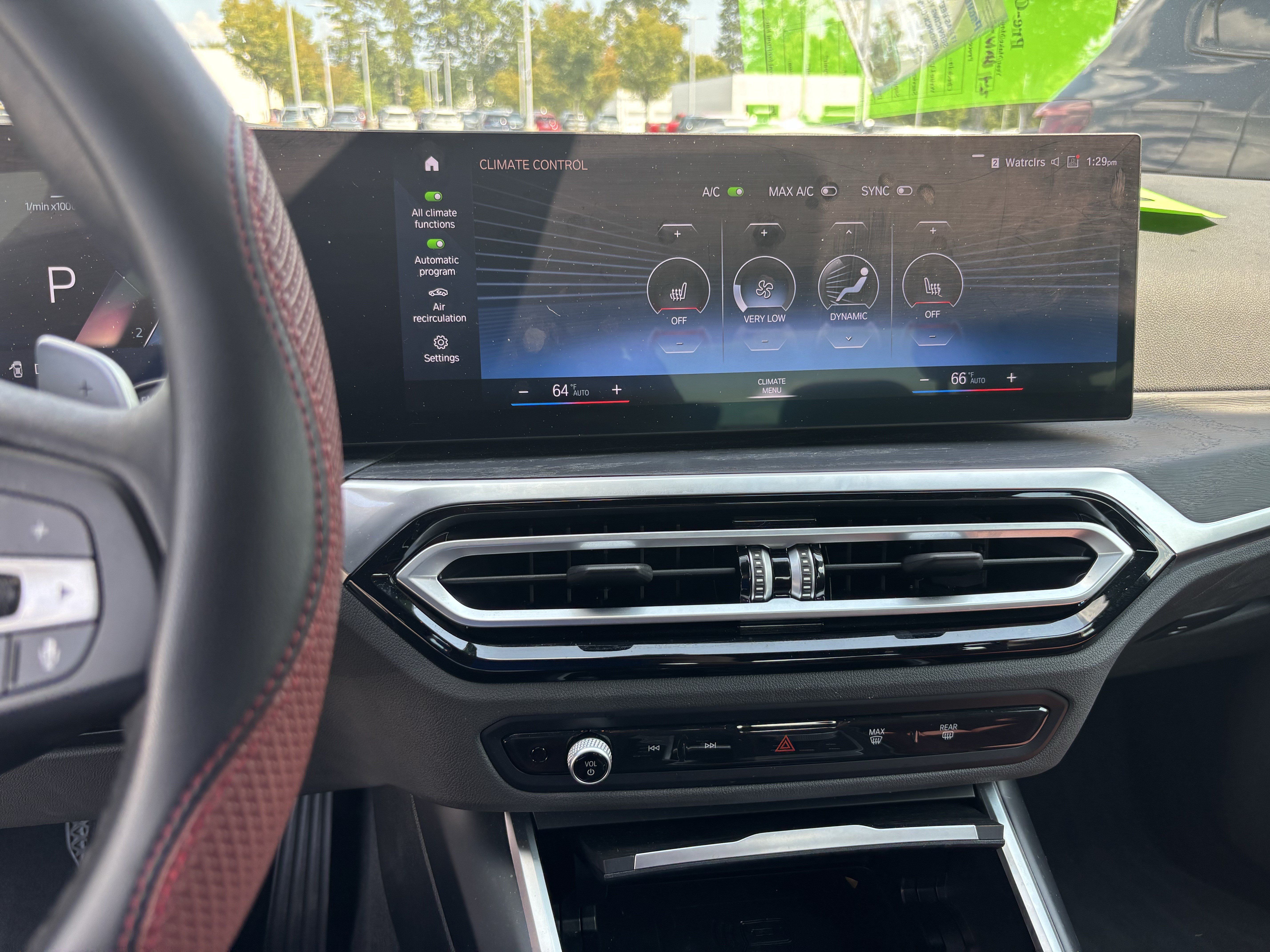 Used 2024 BMW 330i Sedan w/ Premium Package RWD image 18