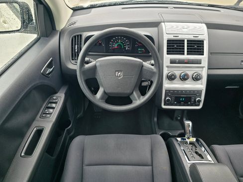 Used 2010 Dodge Journey SE w/ Exterior Appearance Pkg FWD image 9