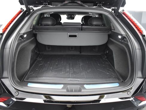 New 2026 Cadillac Optiq Sport 2 image 32