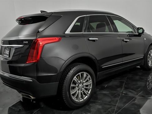 Used 2018 Cadillac XT5 Luxury AWD/4WD image 9