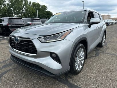 Used 2022 Toyota Highlander Limited