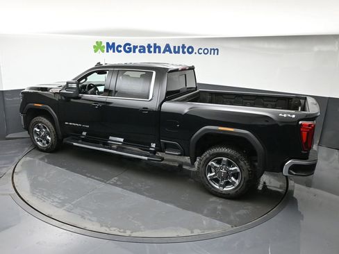 New 2025 GMC Sierra 2500 SLE w/ SLE Value Package; image 22