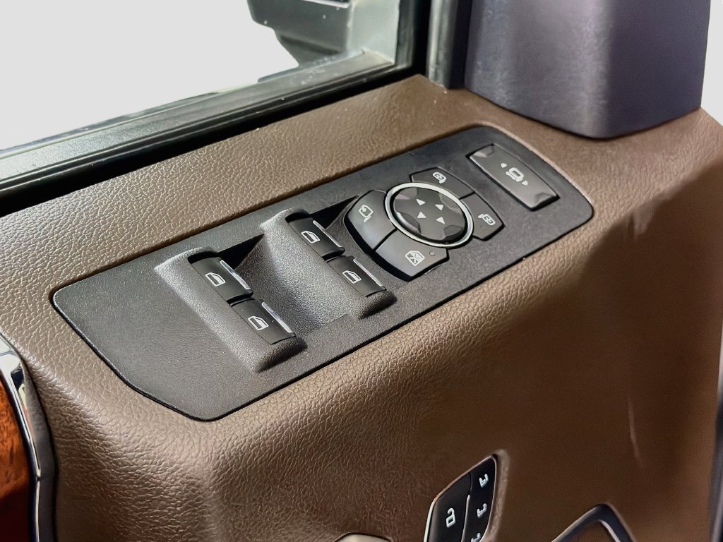Used 2022 Ford F250 King Ranch w/ Chrome Package AWD/4WD image 22