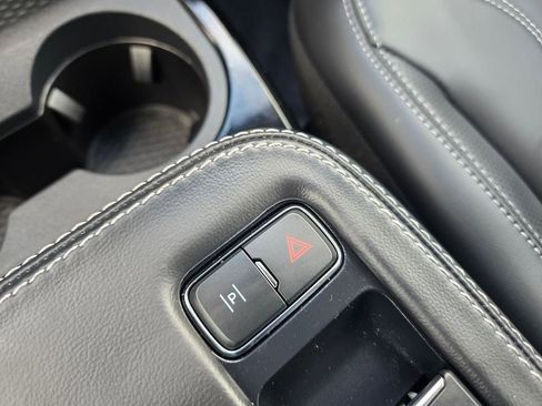 Used 2024 Ford Mustang Mach-E Premium image 18