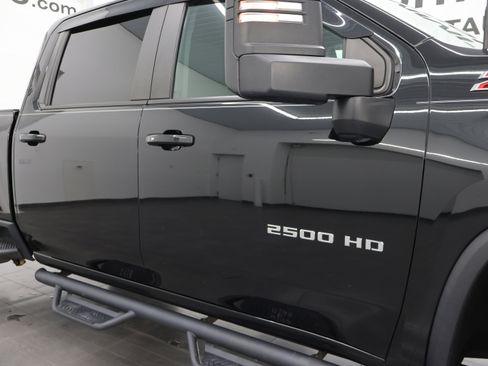 Used 2024 Chevrolet Silverado 2500 LT AWD/4WD image 23
