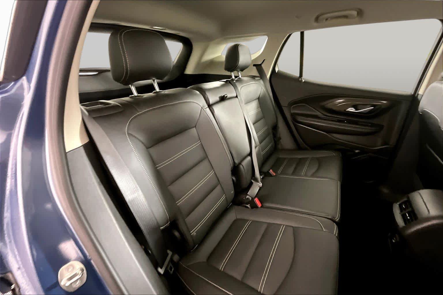 Used 2024 GMC Terrain Denali AWD/4WD image 19