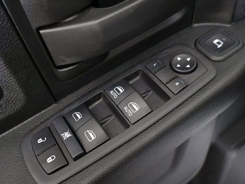 Used 2024 RAM 3500 Tradesman w/ Safety Group image 37