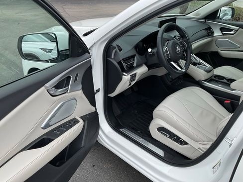Certified 2025 Acura RDX SH-AWD w/ Technology Package image 10