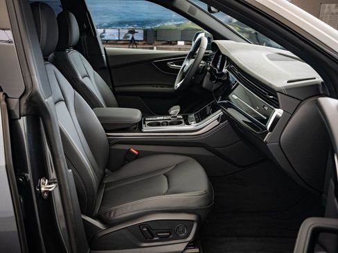New 2026 Audi Q8 Premium Plus image 22