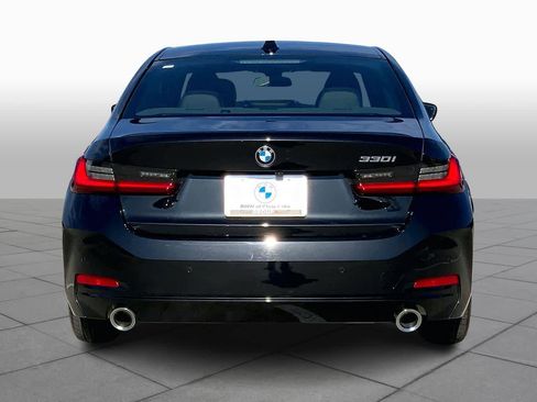 Certified 2025 BMW 330i Sedan image 4