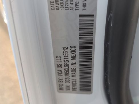 Used 2024 RAM 2500 Tradesman w/ Chrome Appearance Group image 33