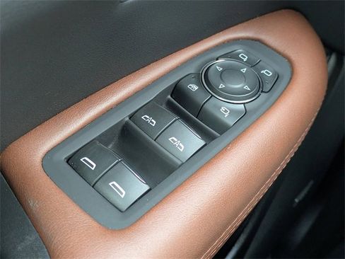 Certified 2023 Cadillac XT5 Premium Luxury w/ Technology Package image 26