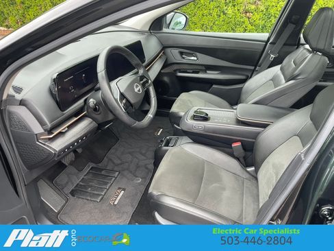 Used 2023 Nissan Ariya FWD image 22