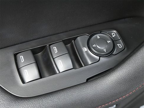 Used 2023 Chevrolet Blazer RS w/ Driver Confidence II Package image 4