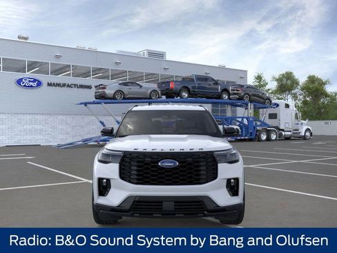 New 2026 Ford Explorer ST-Line w/ ST-Line Street Pack image 8
