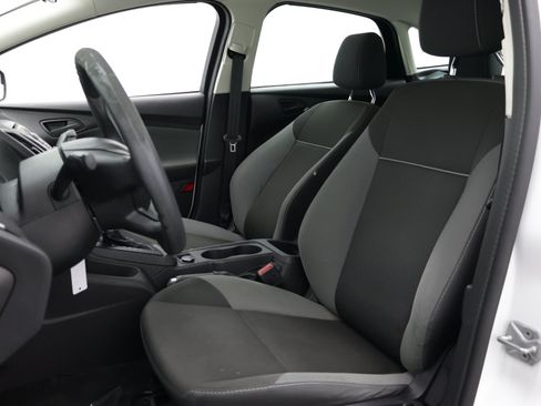 Used 2014 Ford Focus S FWD image 14