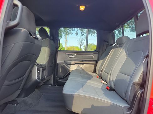 Used 2022 RAM 1500 Big Horn RWD image 11