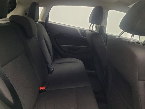 Used 2019 Ford Fiesta SE image 19