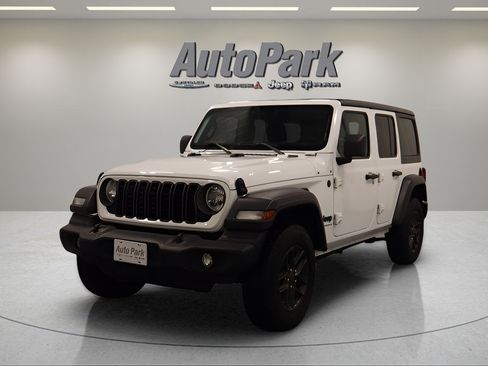 Used 2024 Jeep Wrangler Unlimited Sport AWD/4WD image 6