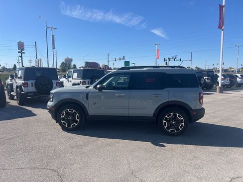 Used 2023 Ford Bronco Sport Outer Banks w/ Tech Package image 6