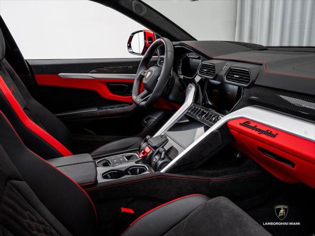 Used 2024 Lamborghini Urus S AWD/4WD image 43
