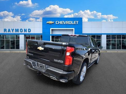 Certified 2023 Chevrolet Silverado 1500 High Country AWD/4WD image 3