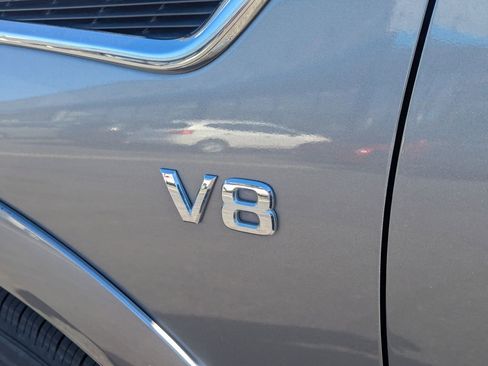 Used 2017 Nissan Armada SV image 14