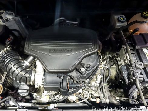 Used 2019 GMC Acadia SLT AWD/4WD image 32