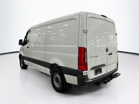 Used 2025 Mercedes-Benz Sprinter 2500 image 6
