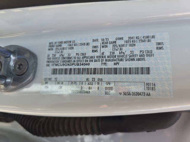 Used 2023 Ford Escape Active AWD/4WD image 32