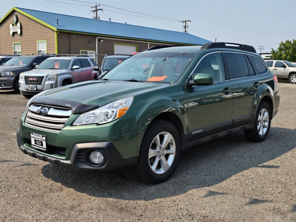Used 2013 Subaru Outback 2.5i Premium w/ All-Weather Pkg AWD/4WD image 3